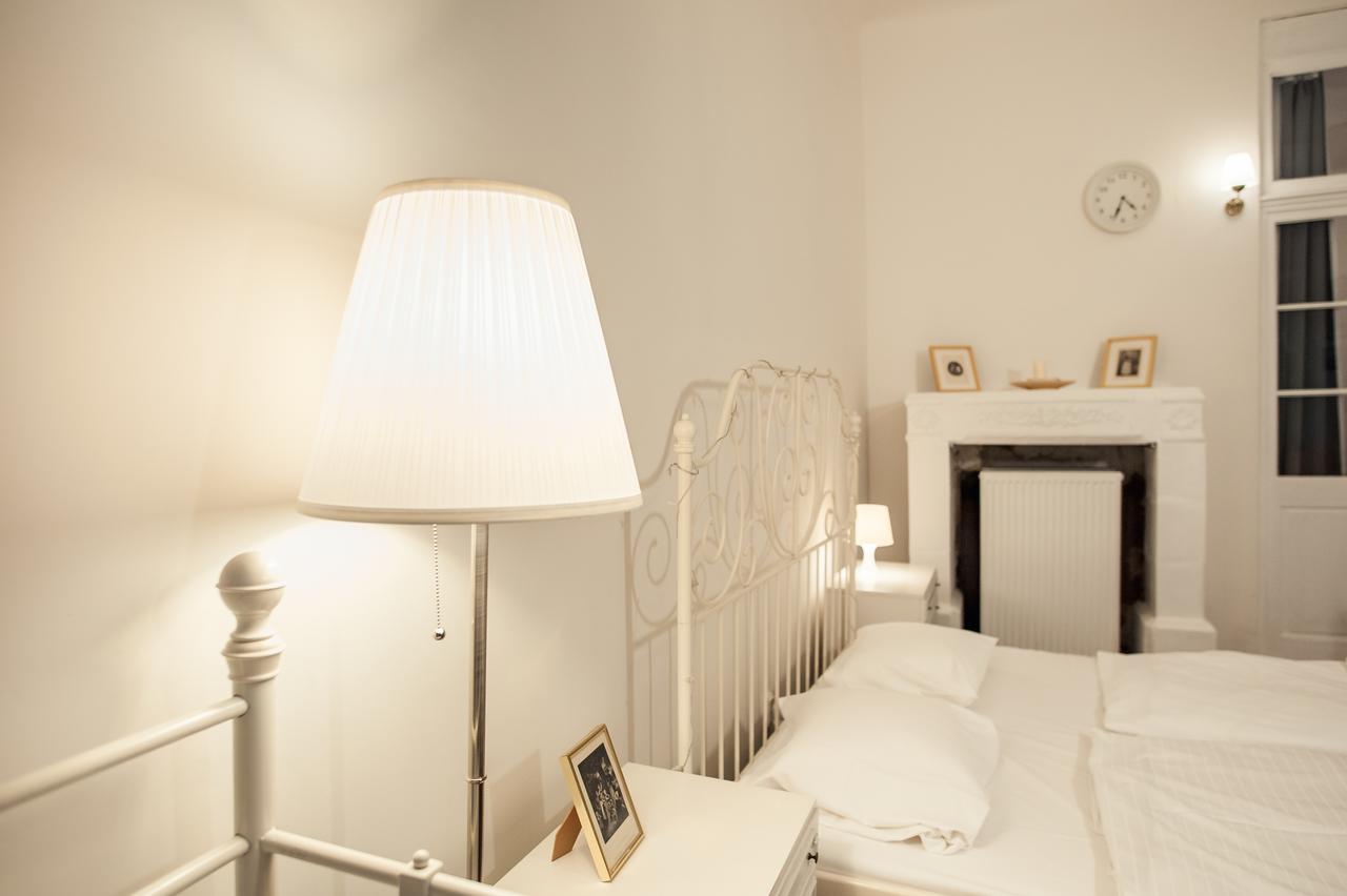 Astronomical Clock Apartment